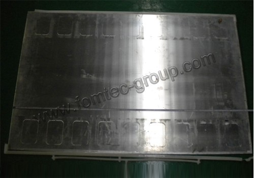 1531384607675275.jpg 大尺寸鋁板包邊4.jpg